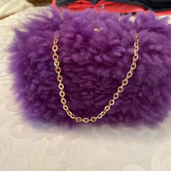 Fuzzy Mini Purse - Picture 2 of 4